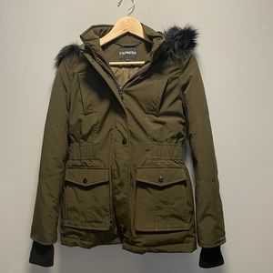 Military green Express winter jacket. Size xs.